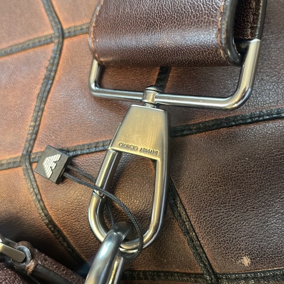 GIORGIO ARMANI XTRA LARGE TOTE. BEAUTIFUL. GENUINE LEATHER. ❤️❤️ - Picture 6 of 14